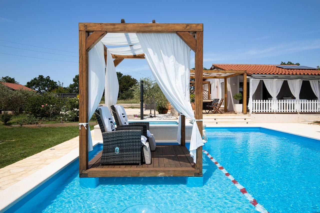 Holiday House Bilos Vodnjan Zewnętrze zdjęcie